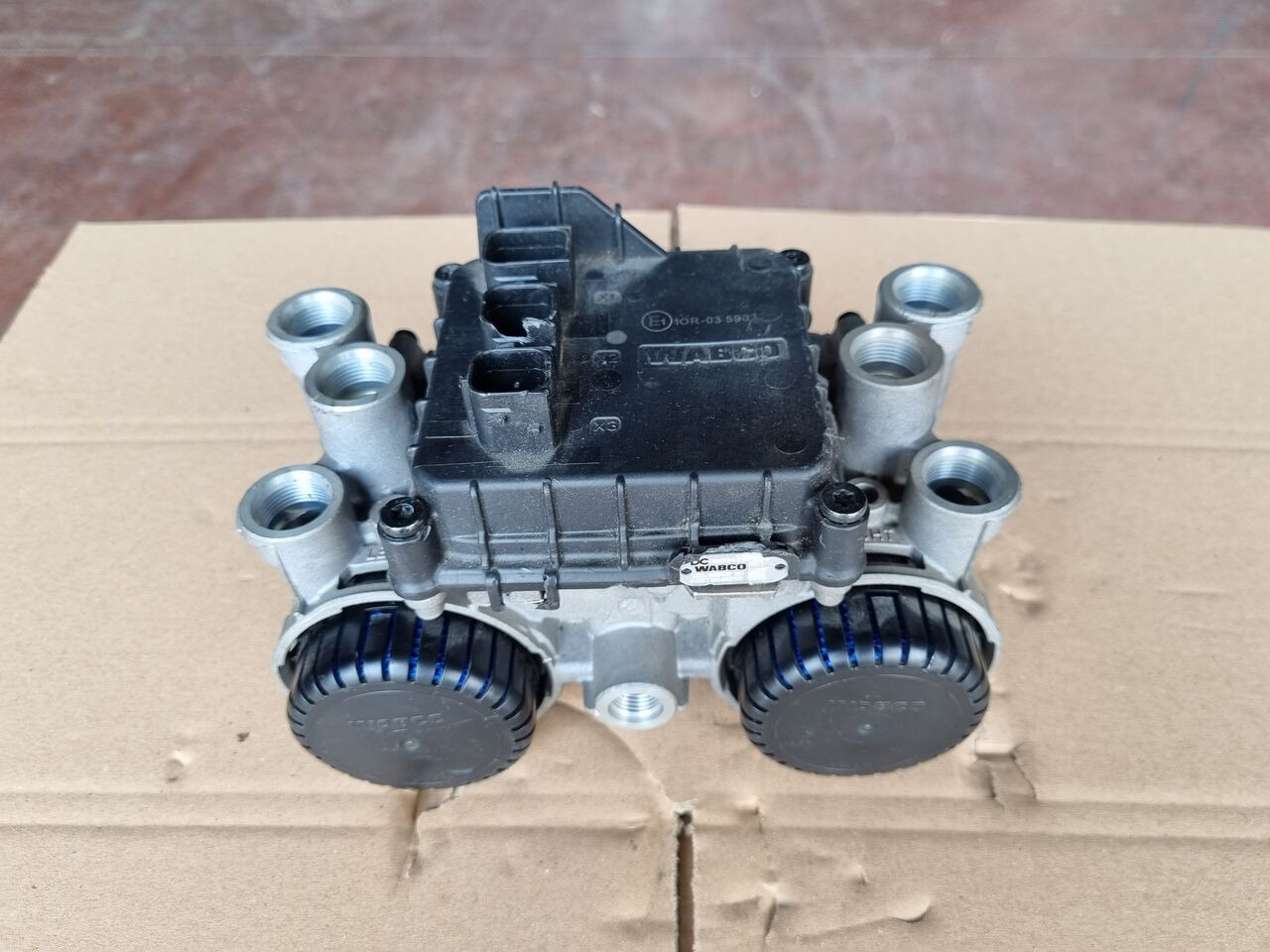 WABCO 4801060050 Mercedes-Benz ACTROS MP4 EURO 6 - Unidad de control para Camión: foto 5 WABCO 4801060050 Mercedes-Benz ACTROS MP4 EURO 6 - Unidad de control para Camión: foto 5