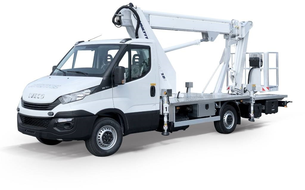 Multitel MJ 201 - Camión con plataforma elevadora: foto 1 Multitel MJ 201 - Camión con plataforma elevadora: foto 1