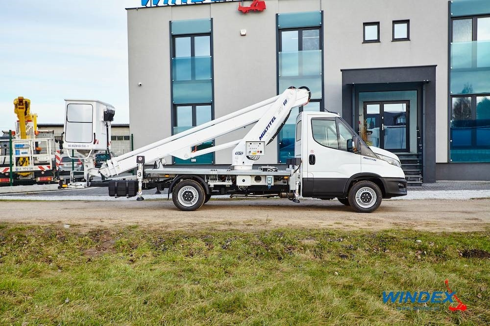 Multitel MT 182 EX - Camión con plataforma elevadora: foto 2 Multitel MT 182 EX - Camión con plataforma elevadora: foto 2