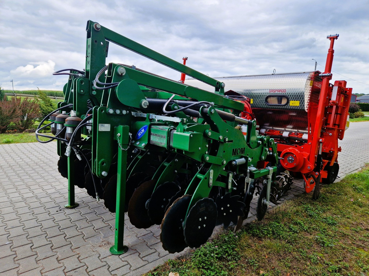 MASCHIO GASPARDO + Moretto MOM MAGA 6R + Strip Hawk - Sembradora de precisión: foto 5 MASCHIO GASPARDO + Moretto MOM MAGA 6R + Strip Hawk - Sembradora de precisión: foto 5