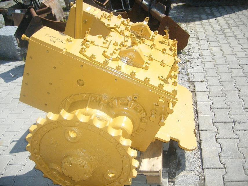 Caterpillar Planieraupe D 3 C/B - Transmisión para Maquinaria de construcción: foto 1 Caterpillar Planieraupe D 3 C/B - Transmisión para Maquinaria de construcción: foto 1