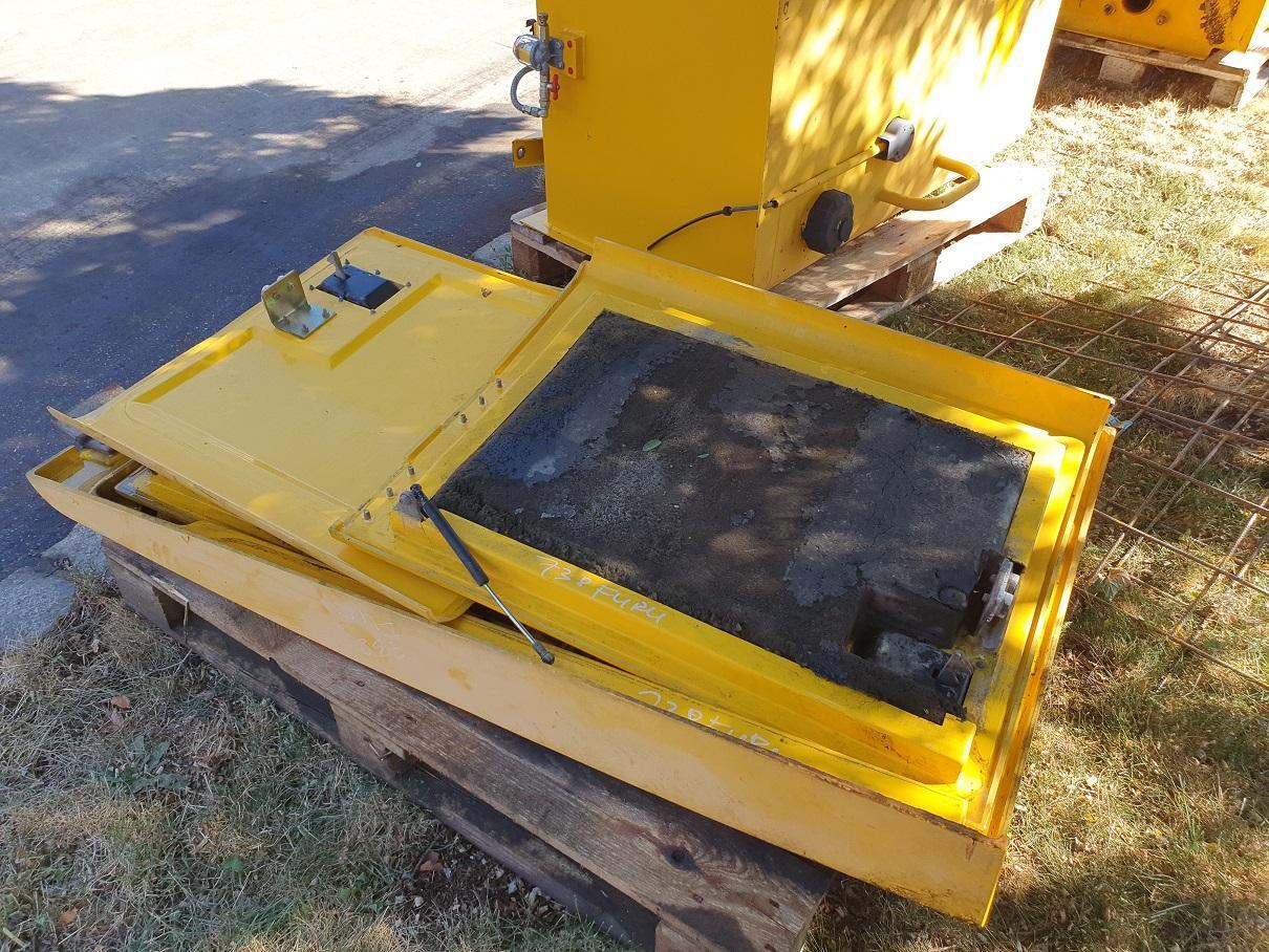 Furukawa 738 LS - Carrocería y exterior para Excavadora de cadenas: foto 4 Furukawa 738 LS - Carrocería y exterior para Excavadora de cadenas: foto 4