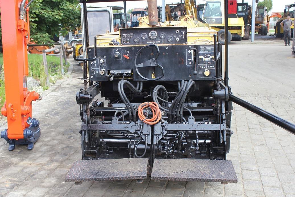 Ingersoll Rand - Pavimentadora de asfalto: foto 4 Ingersoll Rand - Pavimentadora de asfalto: foto 4