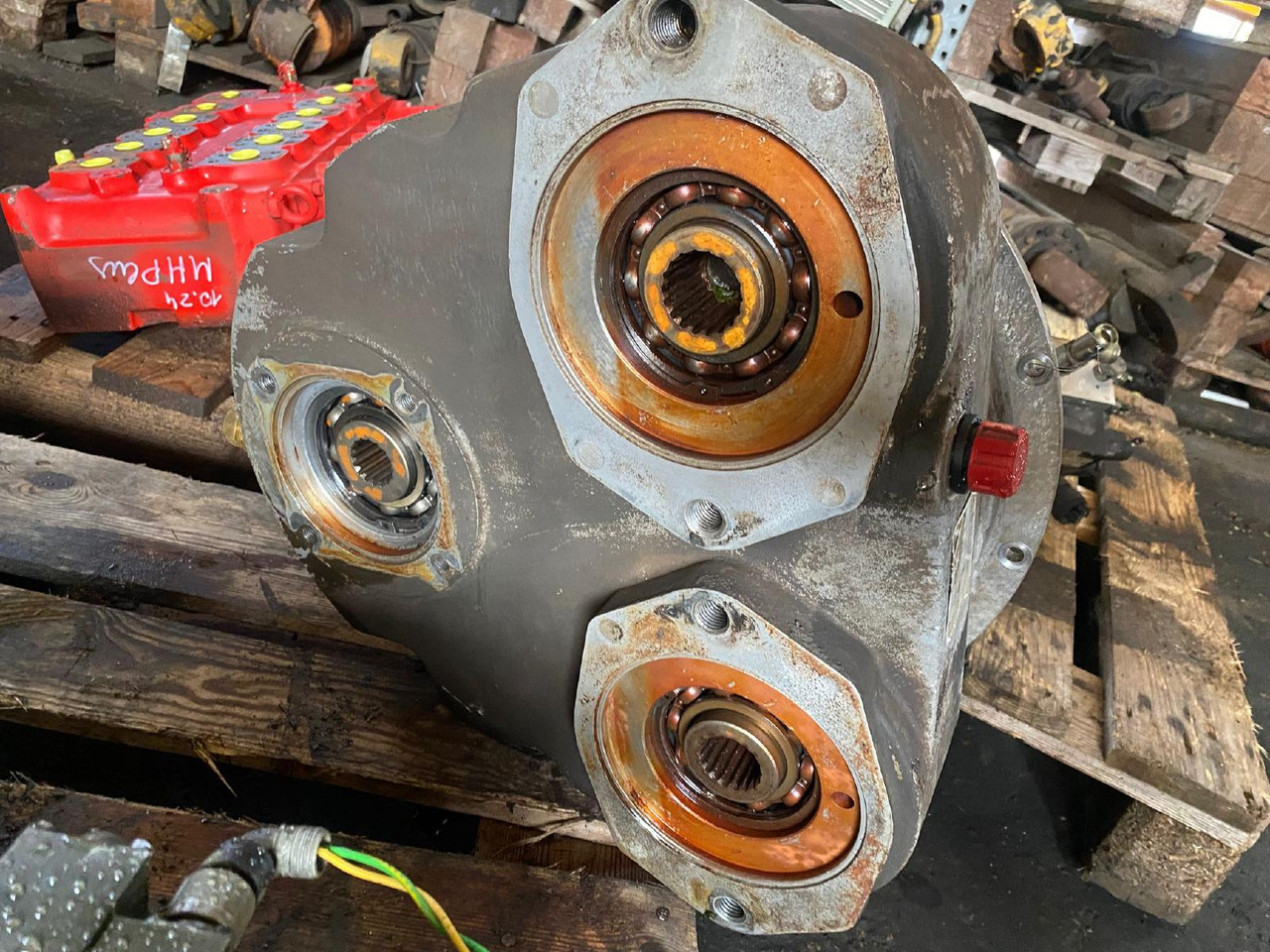 Kässbohrer PB 240D - Hidráulica para Vehículo municipal: foto 2 Kässbohrer PB 240D - Hidráulica para Vehículo municipal: foto 2