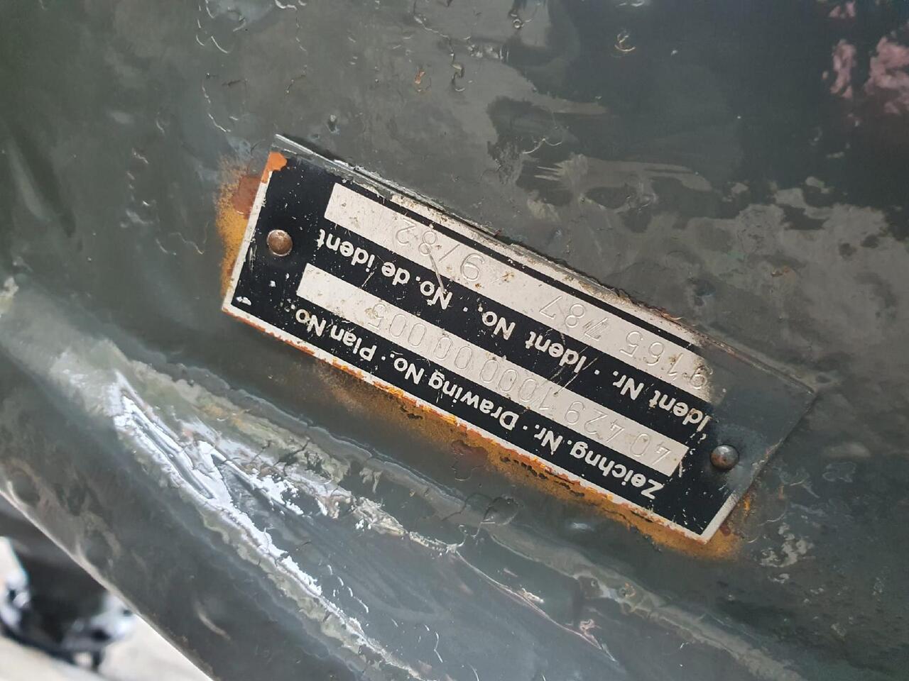 Liebherr ZF aus LH A902 - Eje y piezas para Maquinaria de construcción: foto 5 Liebherr ZF aus LH A902 - Eje y piezas para Maquinaria de construcción: foto 5