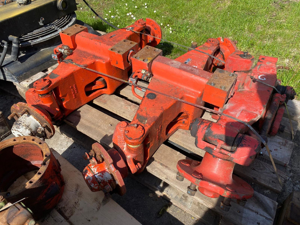 O&K A30, V20, V30 - Eje y piezas para Maquinaria de construcción: foto 4 O&K A30, V20, V30 - Eje y piezas para Maquinaria de construcción: foto 4