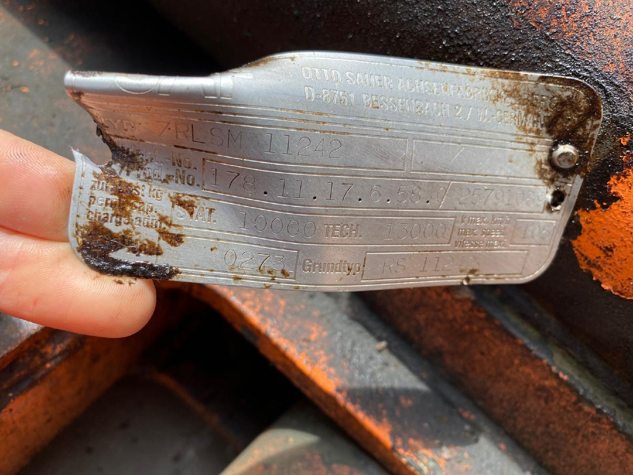 SAT SAF RS 11242 - Eje y piezas para Maquinaria de construcción: foto 4 SAT SAF RS 11242 - Eje y piezas para Maquinaria de construcción: foto 4