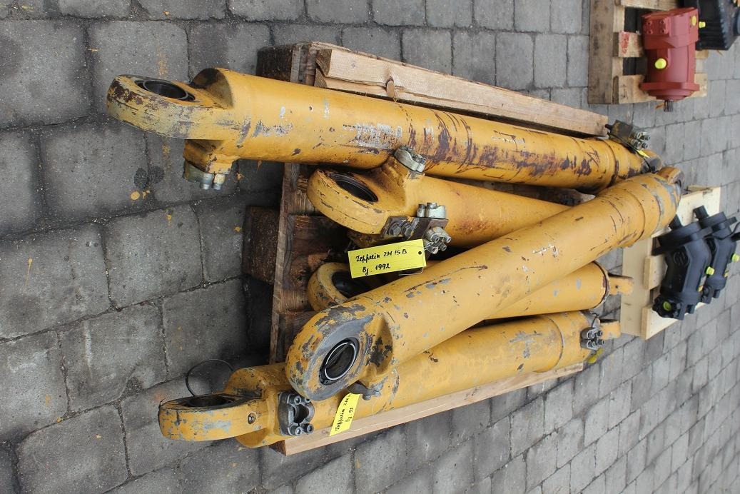 Cilindro hidráulico para Maquinaria de construcción Zeppelin ZM 15B: foto 7