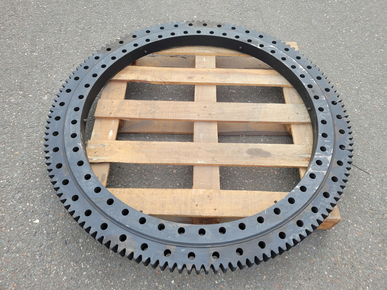 FAUN RTF 30 slew ring - Corona de giro para Autogrúa: foto 2 FAUN RTF 30 slew ring - Corona de giro para Autogrúa: foto 2