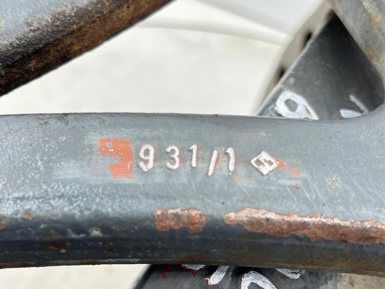 Mangueta para Autogrúa Grove GMK 3055 Steering knuckle 16 holes axle 2 right: foto 9