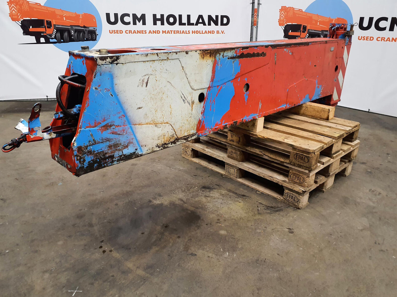 Grove GMK 5130-1 outrigger beam complete rear - Suspensión para Autogrúa: foto 4 Grove GMK 5130-1 outrigger beam complete rear - Suspensión para Autogrúa: foto 4