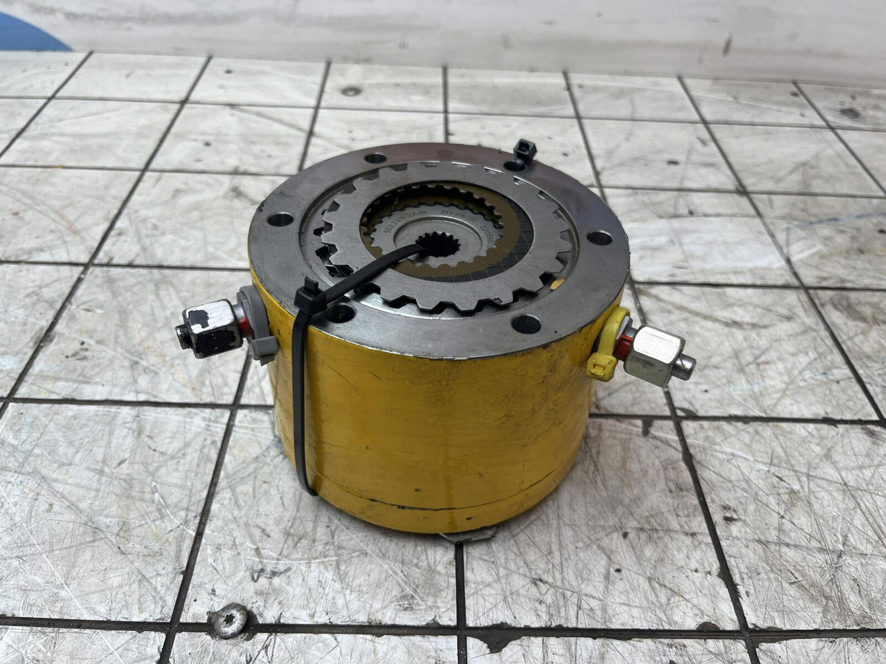 Grove GMK 6300L multiple-disk brake - Reductor de giro para Autogrúa: foto 1 Grove GMK 6300L multiple-disk brake - Reductor de giro para Autogrúa: foto 1