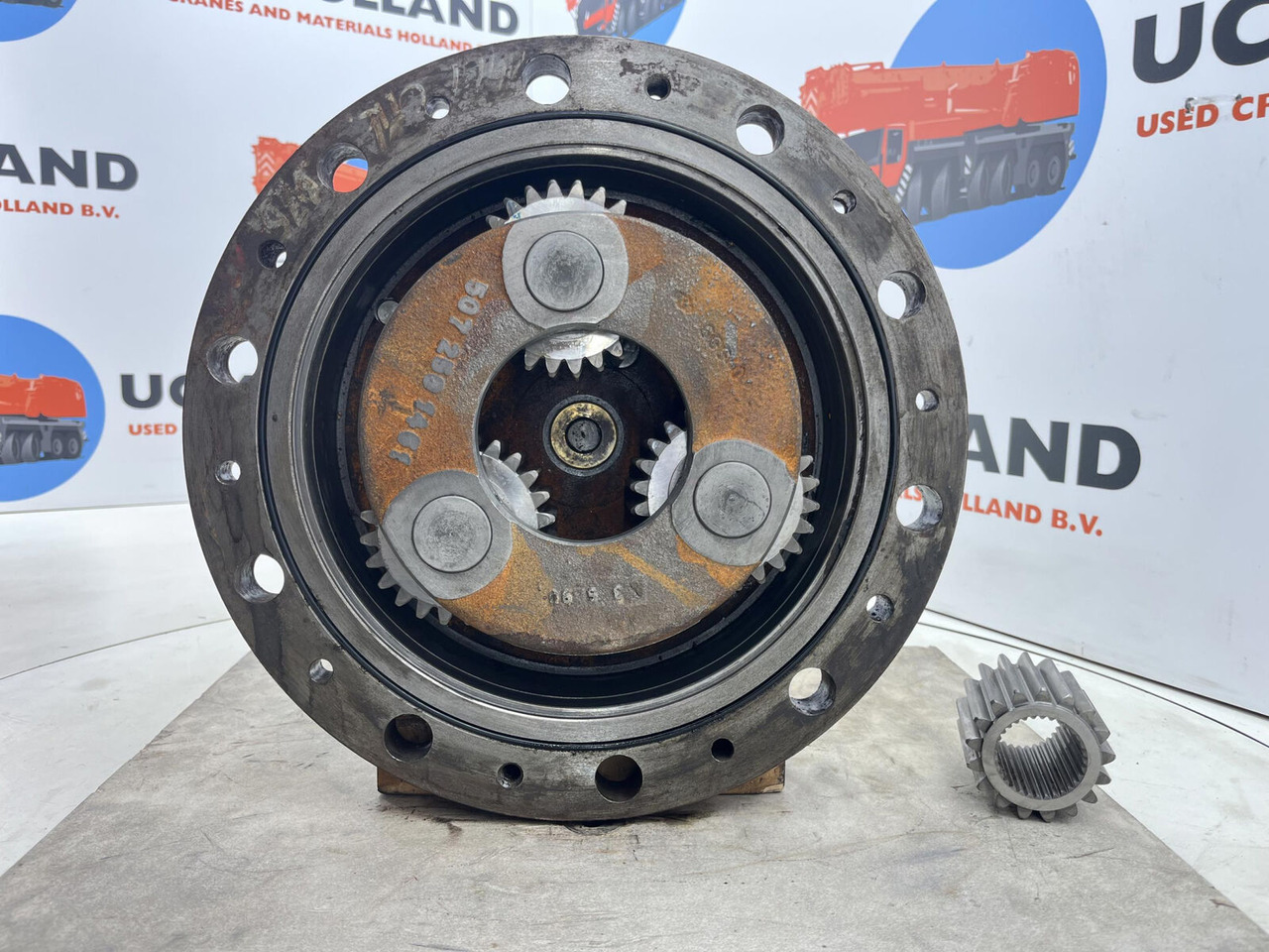 Kessler Planetary gear 17-24-67-32-3pl-H83-42 - Mando final para Autogrúa: foto 4 Kessler Planetary gear 17-24-67-32-3pl-H83-42 - Mando final para Autogrúa: foto 4