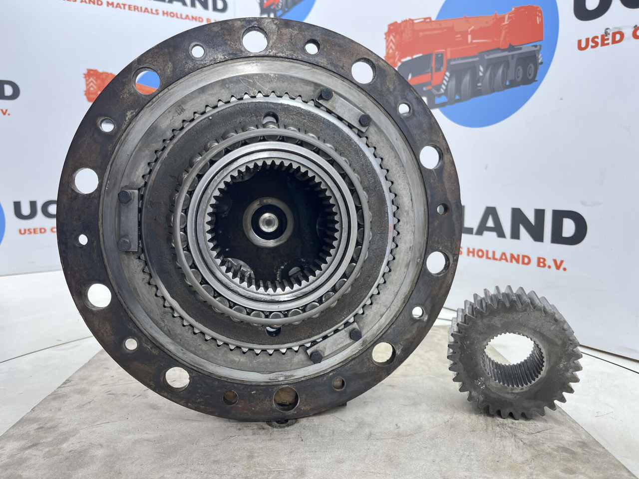 Kessler Planetary gear 31-15-62-40-pl-H84-46 - Mando final para Autogrúa: foto 5 Kessler Planetary gear 31-15-62-40-pl-H84-46 - Mando final para Autogrúa: foto 5