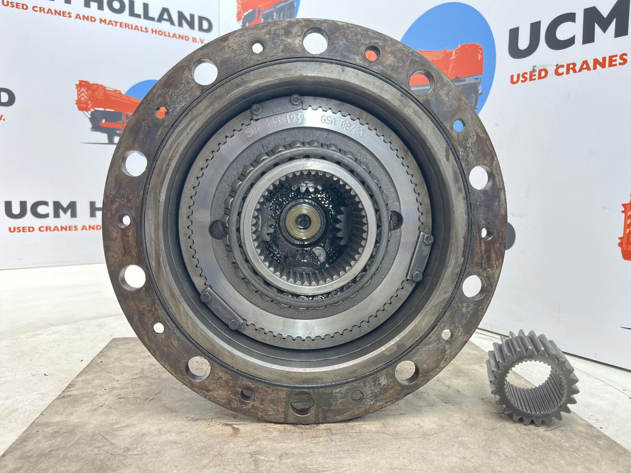 Kessler planetary gear 22-25-74-40-4pl-H177-46 - Mando final para Autogrúa: foto 5 Kessler planetary gear 22-25-74-40-4pl-H177-46 - Mando final para Autogrúa: foto 5