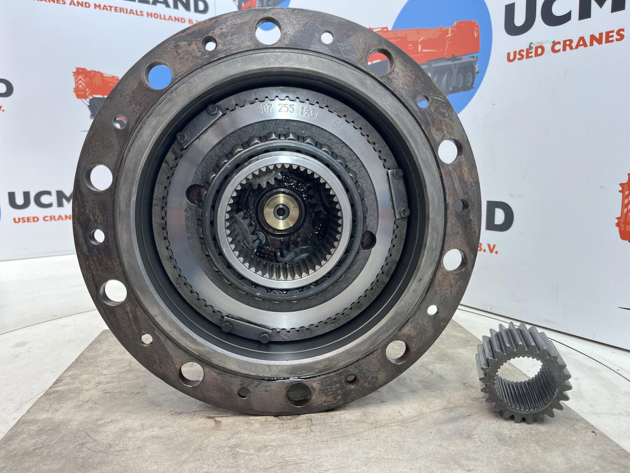 Kessler planetary gear 22-25-74-40-4pl-H177-46 - Mando final para Autogrúa: foto 5 Kessler planetary gear 22-25-74-40-4pl-H177-46 - Mando final para Autogrúa: foto 5