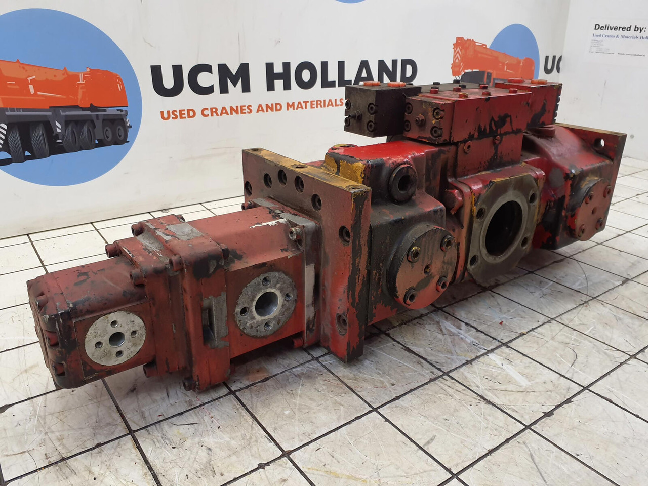 Liebherr LTM 1045 TWO-STAGE PUMP LPVD 64 - Bomba hidráulica para Grúa: foto 4 Liebherr LTM 1045 TWO-STAGE PUMP LPVD 64 - Bomba hidráulica para Grúa: foto 4