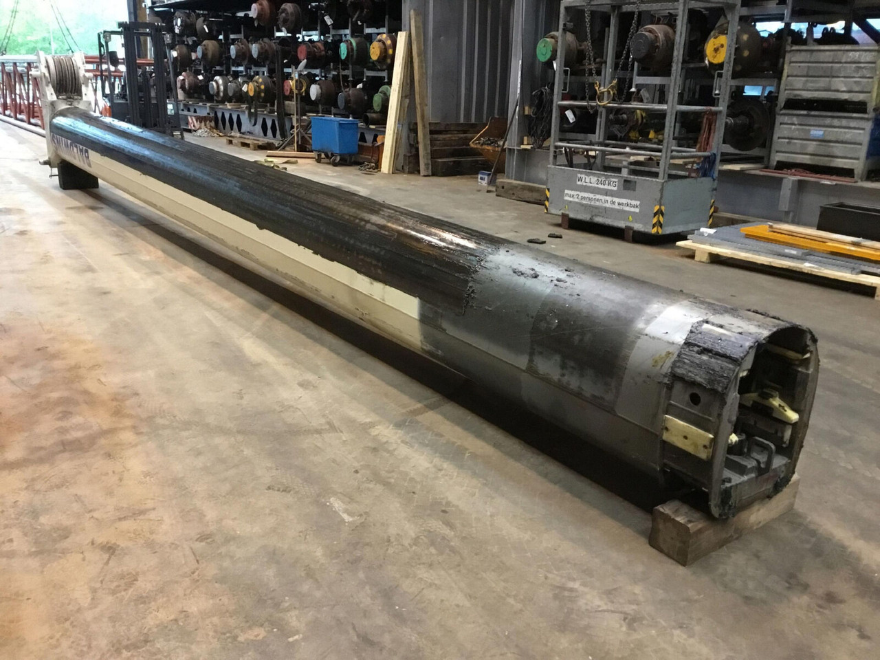 Liebherr LTM 1070-4.2 telescopic head section 5 - Brazo para Autogrúa: foto 3 Liebherr LTM 1070-4.2 telescopic head section 5 - Brazo para Autogrúa: foto 3