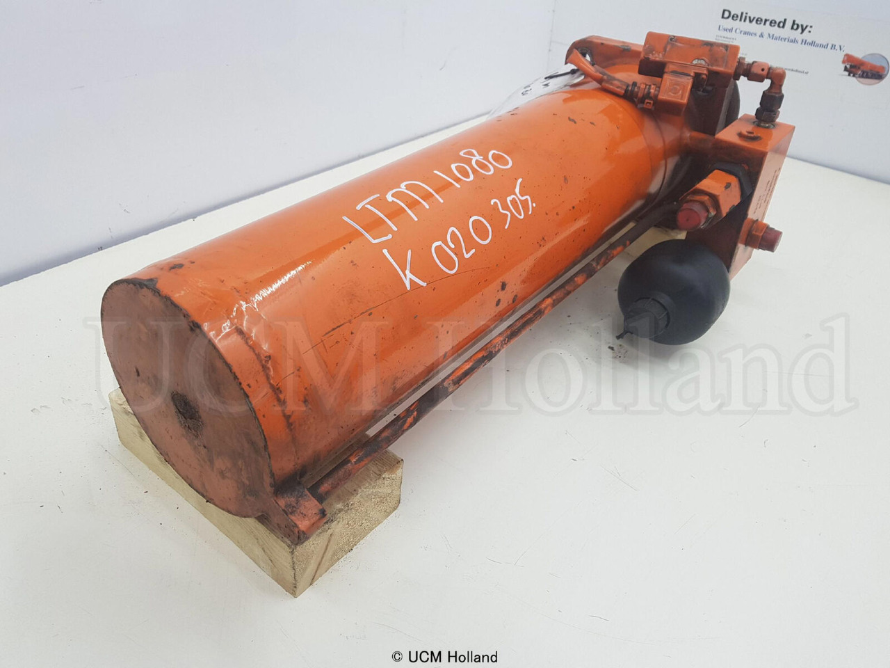 Liebherr LTM 1080-1 ballast extension ram - Cilindro hidráulico para Autogrúa: foto 4 Liebherr LTM 1080-1 ballast extension ram - Cilindro hidráulico para Autogrúa: foto 4