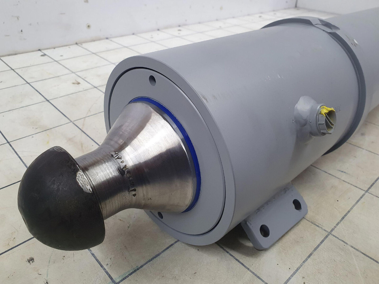 Liebherr LTM 1100-5.2 outrigger support cylinder front - Cilindro hidráulico para Autogrúa: foto 5 Liebherr LTM 1100-5.2 outrigger support cylinder front - Cilindro hidráulico para Autogrúa: foto 5
