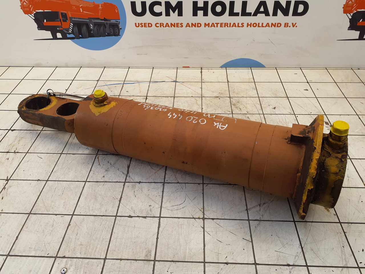 Liebherr LTM 1140 counterweight hydro cylinder - Cilindro hidráulico para Autogrúa: foto 2 Liebherr LTM 1140 counterweight hydro cylinder - Cilindro hidráulico para Autogrúa: foto 2