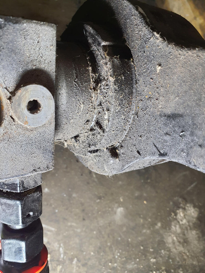 Liebherr LTM 1400 7.1 Extension ram sliding beam - Cilindro hidráulico para Autogrúa: foto 5 Liebherr LTM 1400 7.1 Extension ram sliding beam - Cilindro hidráulico para Autogrúa: foto 5