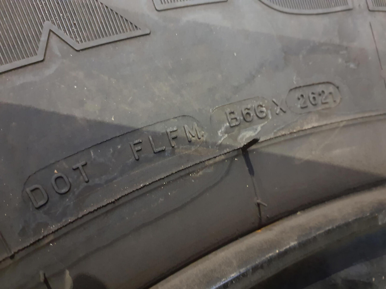 Liebherr Wheel 445/95R25 10 12 1p - Rueda completa para Grúa: foto 3 Liebherr Wheel 445/95R25 10 12 1p - Rueda completa para Grúa: foto 3