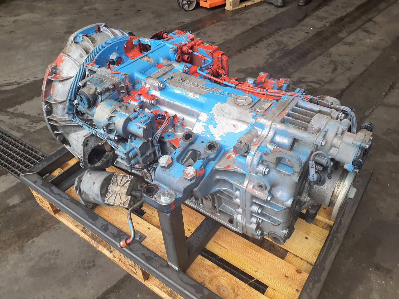 Mercedes-Benz GMK 5130-1 gearbox Mercedes G240-16 - Caja de cambios para Autogrúa: foto 3 Mercedes-Benz GMK 5130-1 gearbox Mercedes G240-16 - Caja de cambios para Autogrúa: foto 3