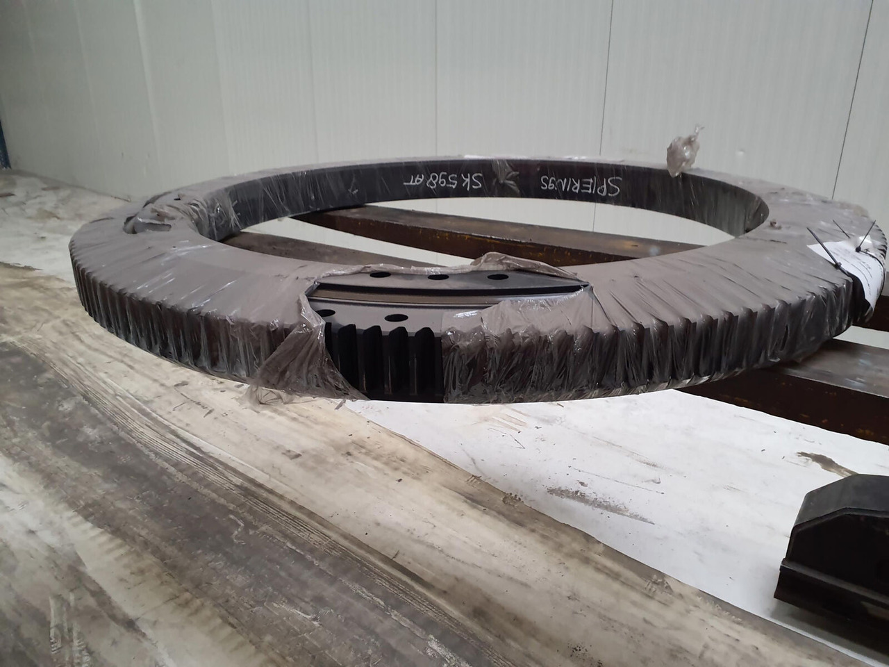 Spierings SK 598 AT5 slew ring - Corona de giro para Autogrúa: foto 2 Spierings SK 598 AT5 slew ring - Corona de giro para Autogrúa: foto 2