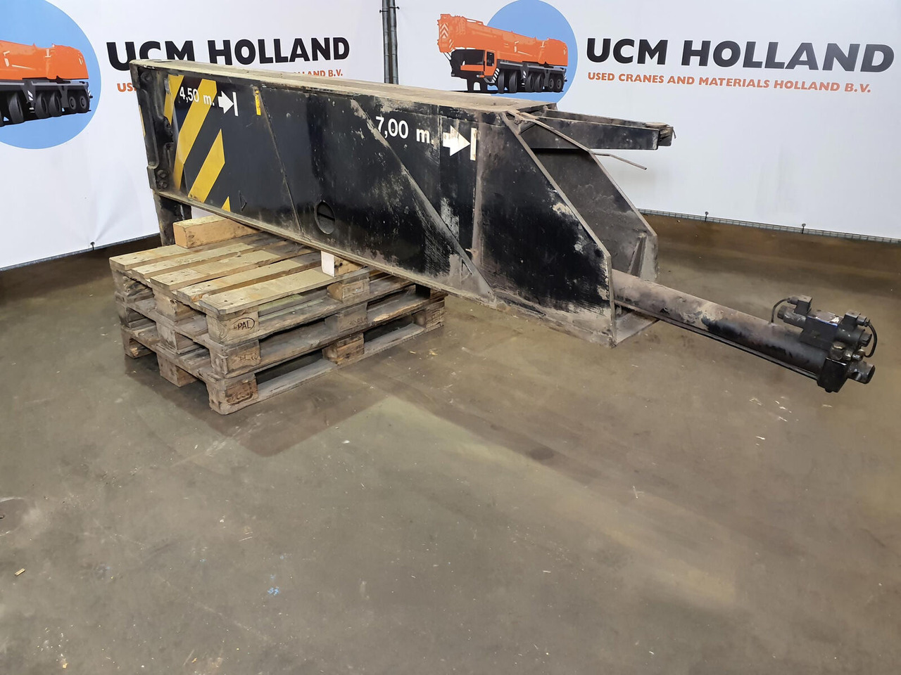 Terex AC 100 outrigger beam complete rear - Suspensión para Autogrúa: foto 3 Terex AC 100 outrigger beam complete rear - Suspensión para Autogrúa: foto 3