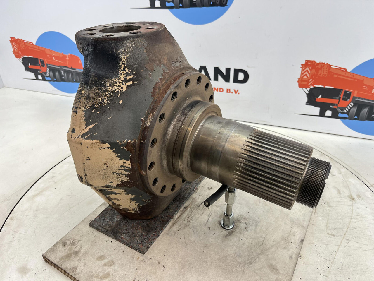 Terex AC 155 steering knuckle 16 holes axle 2 - Mangueta para Autogrúa: foto 3 Terex AC 155 steering knuckle 16 holes axle 2 - Mangueta para Autogrúa: foto 3