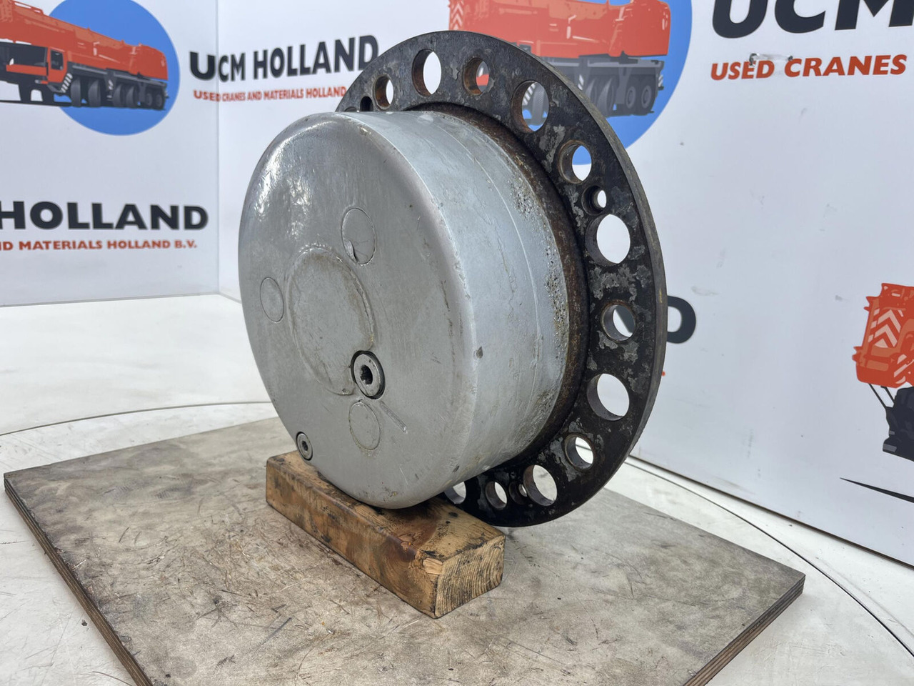 Terex Demag AC 100/4 planetary gear 22-25-74-40-3pl-H127-46 - Mando final para Autogrúa: foto 2 Terex Demag AC 100/4 planetary gear 22-25-74-40-3pl-H127-46 - Mando final para Autogrúa: foto 2