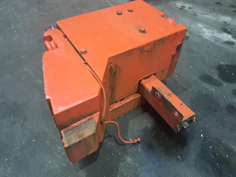 Terex counterweight left 1,2 + 0,3t - Contrapeso para Maquinaria de construcción: foto 4 Terex counterweight left 1,2 + 0,3t - Contrapeso para Maquinaria de construcción: foto 4