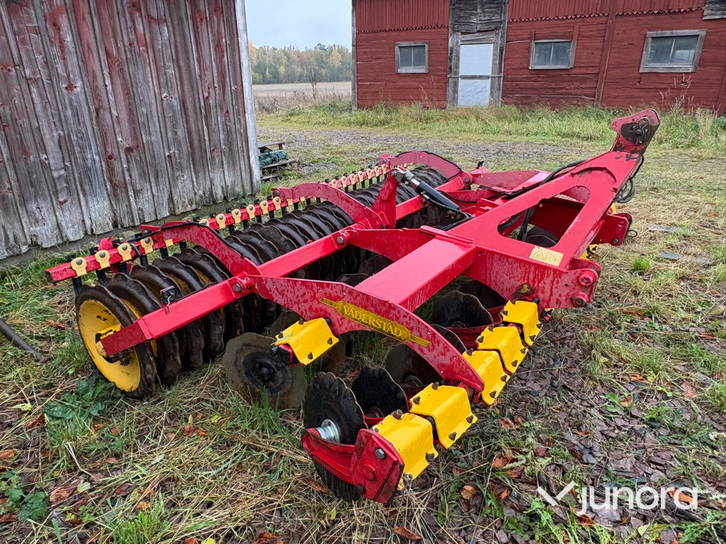 Carrier - Väderstad Carrier 350 - Rastras: foto 3 Carrier - Väderstad Carrier 350 - Rastras: foto 3