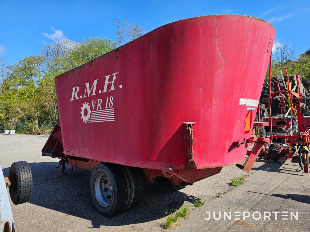 Mixervagn R.M.H VR18 - Desensiladora: foto 2 Mixervagn R.M.H VR18 - Desensiladora: foto 2