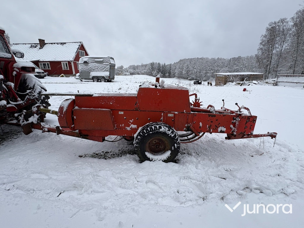 Småbalspress - Fahr HD460 - Empacadora de pacas cuadradas: foto 2 Småbalspress - Fahr HD460 - Empacadora de pacas cuadradas: foto 2