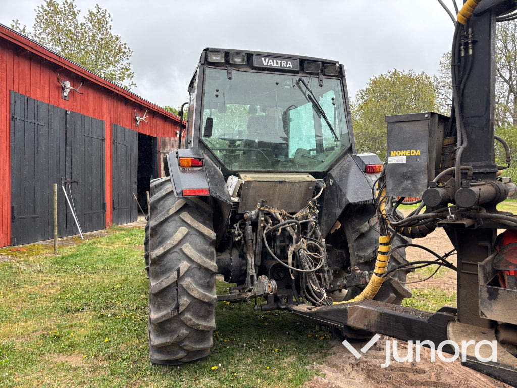 Traktor Valmet 6400 med lastare - Tractor: foto 4 Traktor Valmet 6400 med lastare - Tractor: foto 4