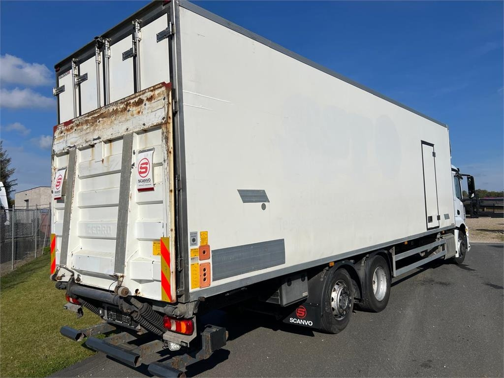 Mercedes-Benz Actros 2530 L 6x2*4 - Camión frigorífico: foto 3 Mercedes-Benz Actros 2530 L 6x2*4 - Camión frigorífico: foto 3