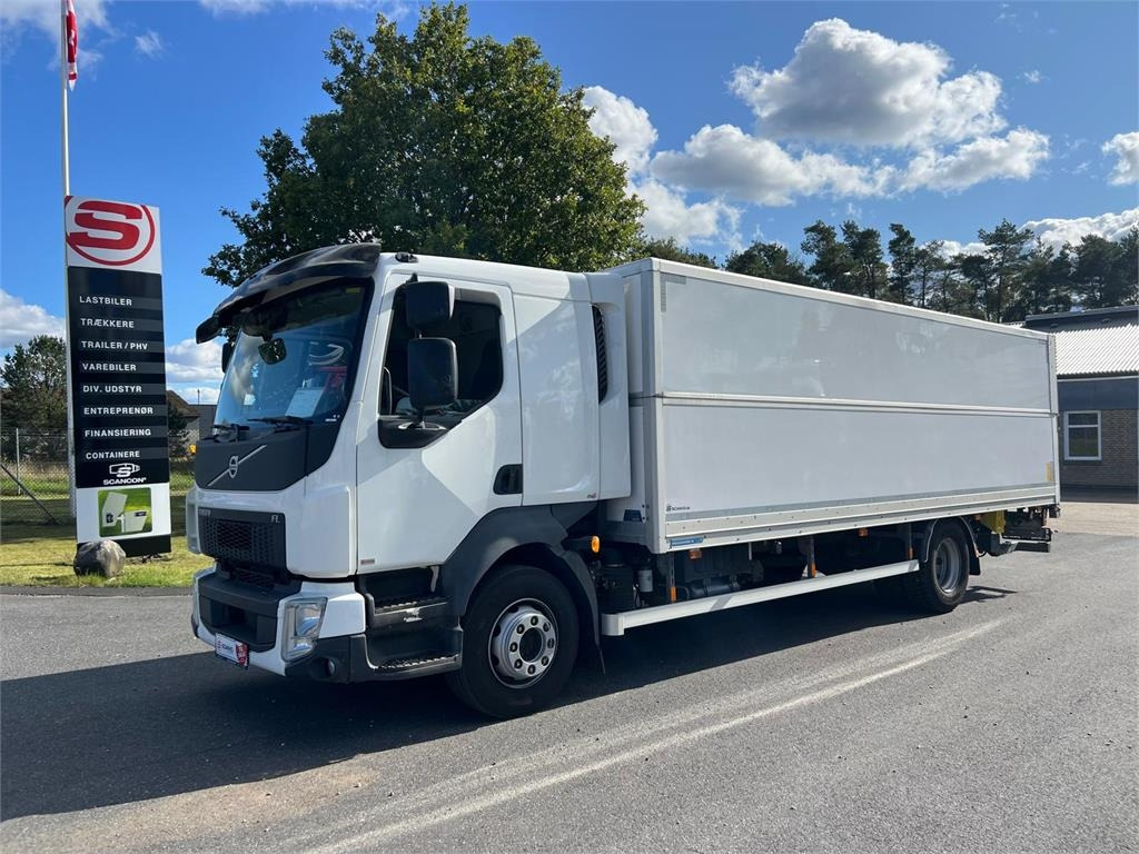 Volvo FL 250 16 ton - Camión caja cerrada: foto 2 Volvo FL 250 16 ton - Camión caja cerrada: foto 2