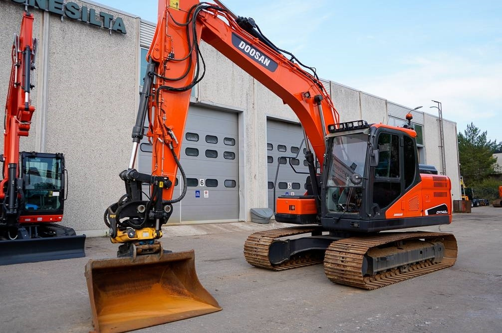 Doosan DX140LC-5 EPS ENGCON - Excavadora de cadenas: foto 2 Doosan DX140LC-5 EPS ENGCON - Excavadora de cadenas: foto 2