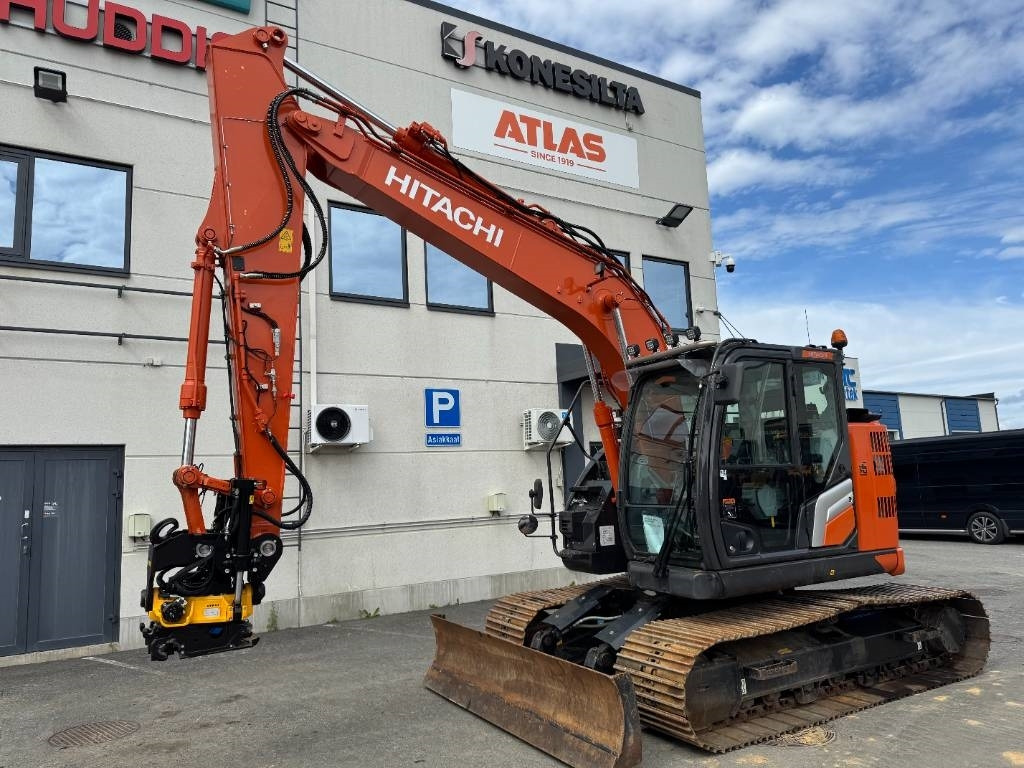 Hitachi ZX 135 USBL-7 - Excavadora de cadenas: foto 2 Hitachi ZX 135 USBL-7 - Excavadora de cadenas: foto 2