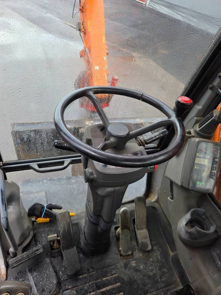 Leasing de Hitachi ZX160 W PYÖRITTÄJÄLLÄ  Hitachi ZX160 W PYÖRITTÄJÄLLÄ: foto 15
