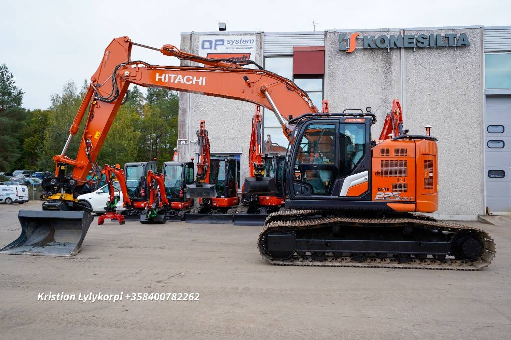 Hitachi ZX225USLC-7 ENGCON JA NOVATRON  - Excavadora de cadenas: foto 1 Hitachi ZX225USLC-7 ENGCON JA NOVATRON  - Excavadora de cadenas: foto 1