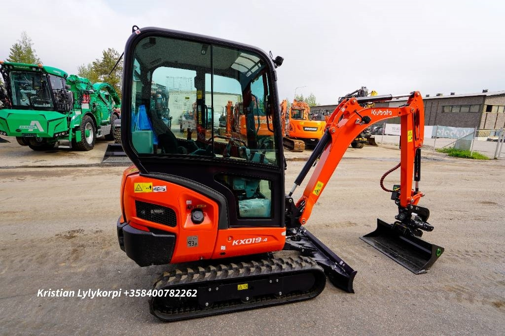 Kubota KX019-4 PYÖRITTÄJÄLLÄ - Miniexcavadora: foto 5 Kubota KX019-4 PYÖRITTÄJÄLLÄ - Miniexcavadora: foto 5