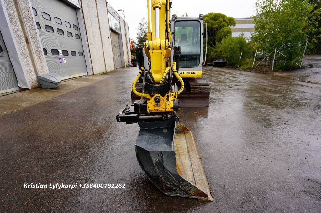 Miniexcavadora New Holland E70BSR ENGCON PIHDEILLÄ: foto 10