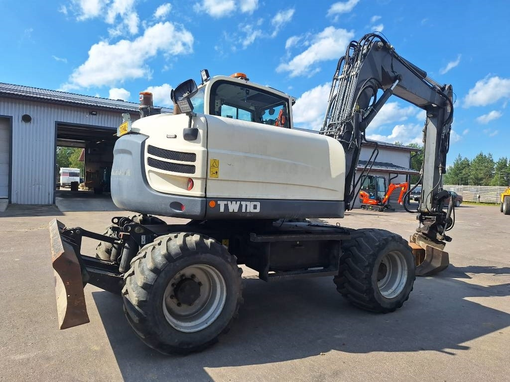 Terex TW110 PYÖRITTÄJÄ, YM. - Excavadora de ruedas: foto 4 Terex TW110 PYÖRITTÄJÄ, YM. - Excavadora de ruedas: foto 4