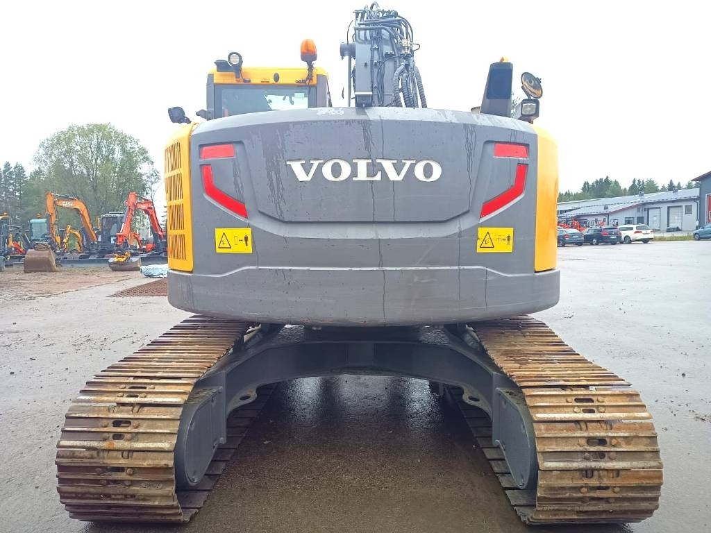Volvo ECR235DL PYÖRITTÄJÄLLÄ - Excavadora de cadenas: foto 4 Volvo ECR235DL PYÖRITTÄJÄLLÄ - Excavadora de cadenas: foto 4