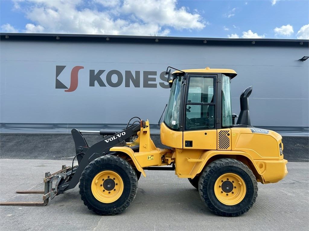 Volvo L30G TRUKKIPIIKEILLÄ  - Cargadora de ruedas: foto 1 Volvo L30G TRUKKIPIIKEILLÄ  - Cargadora de ruedas: foto 1