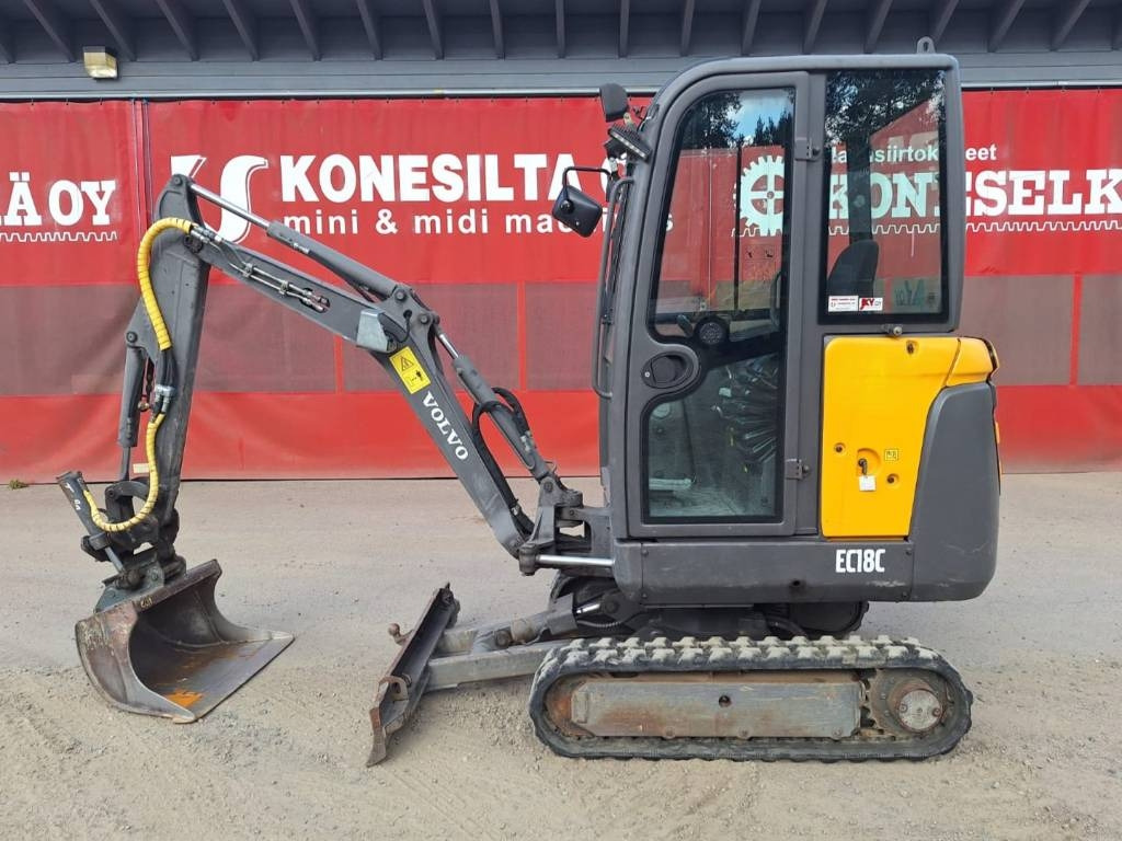 Volvo MYYTY! SOLD! EC18C KALLISTAJALLA - Miniexcavadora: foto 1 Volvo MYYTY! SOLD! EC18C KALLISTAJALLA - Miniexcavadora: foto 1