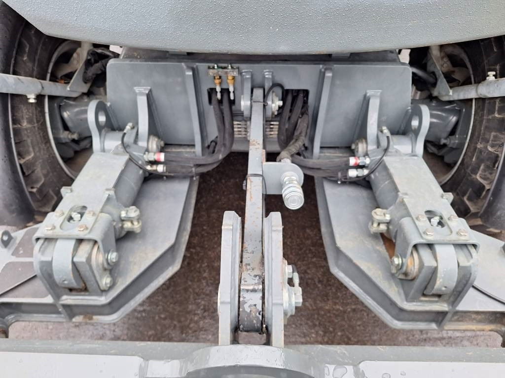 Wacker EW100 PYÖRITTÄJÄLLÄ - Excavadora de ruedas: foto 5 Wacker EW100 PYÖRITTÄJÄLLÄ - Excavadora de ruedas: foto 5